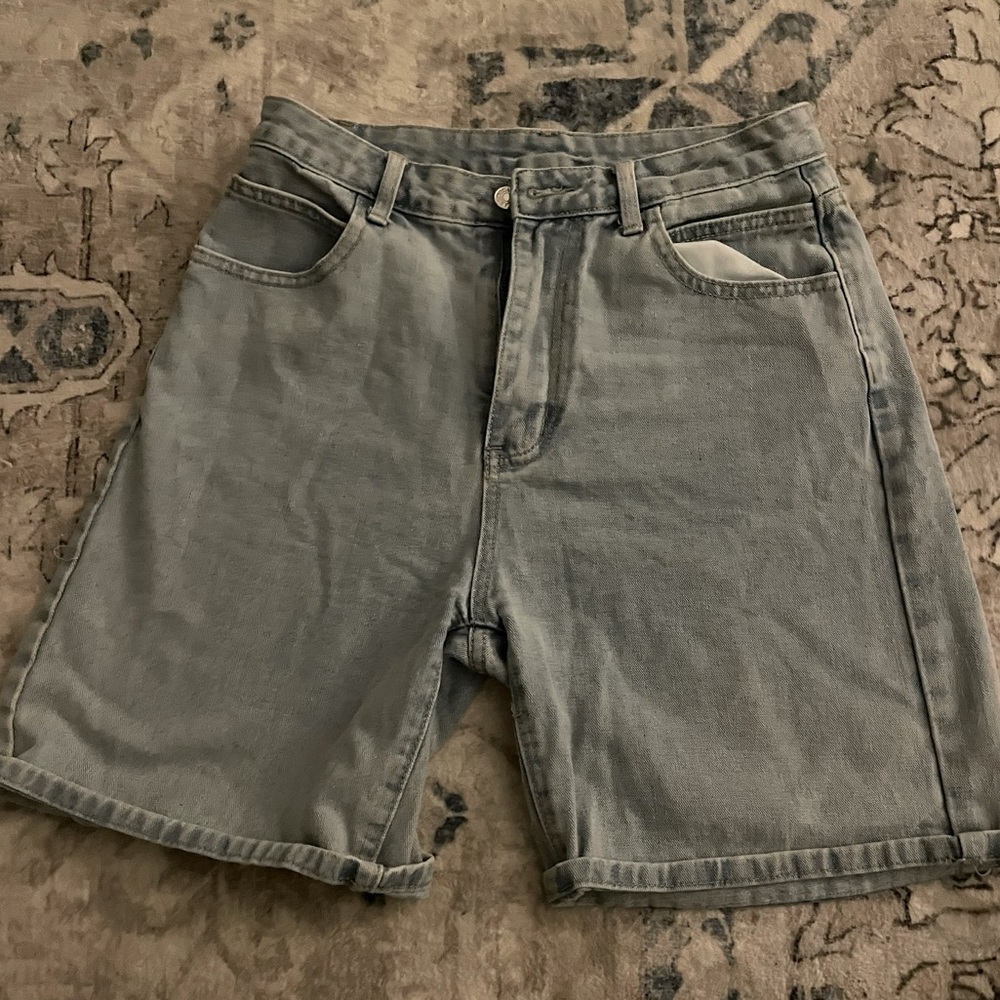 Light Wash Denim Shorts, Mid-length Jorts